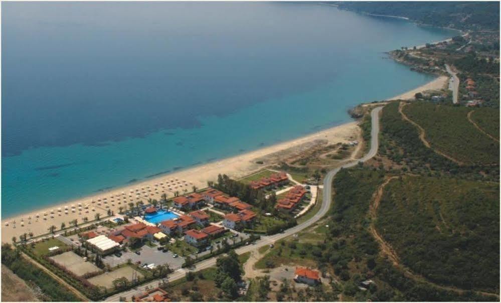 Assa Maris Hotel Chalkidiki Bagian luar foto